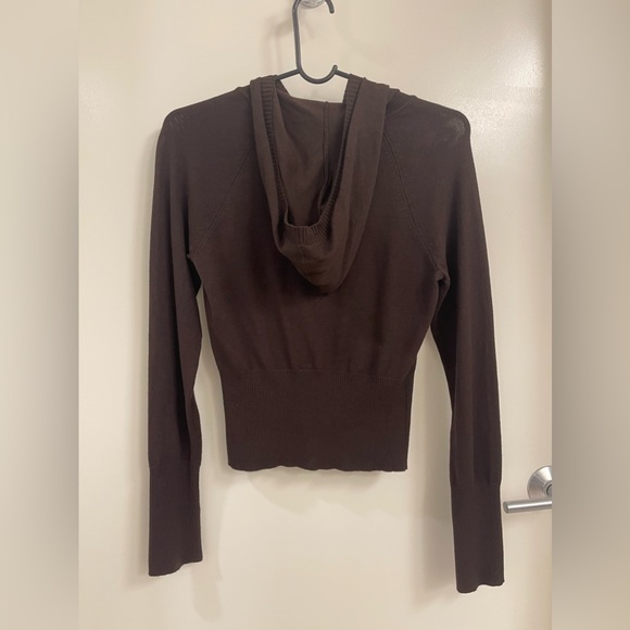 Cardigan/ hoodie sweater with front zipper. 
Size: M    Color: Brown - Picture 3 of 4